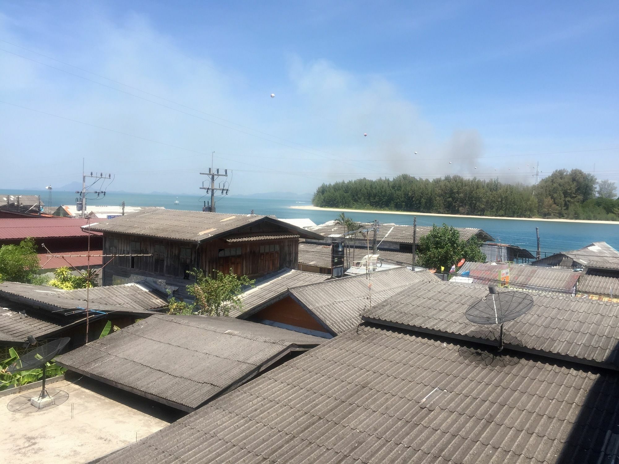 Jetty Place Ko Lanta Exterior foto